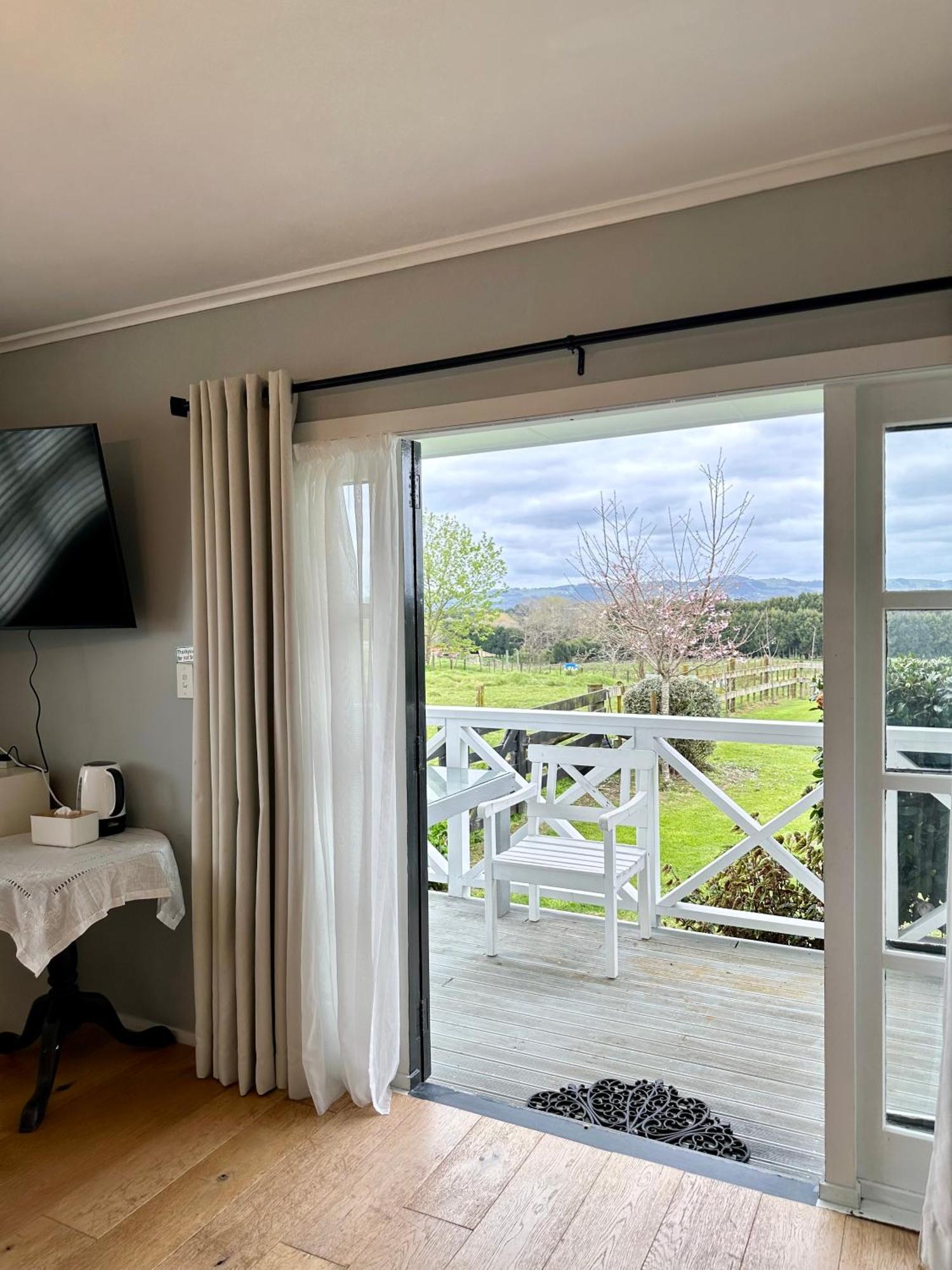Bycroft Lodge Karaka Exterior photo