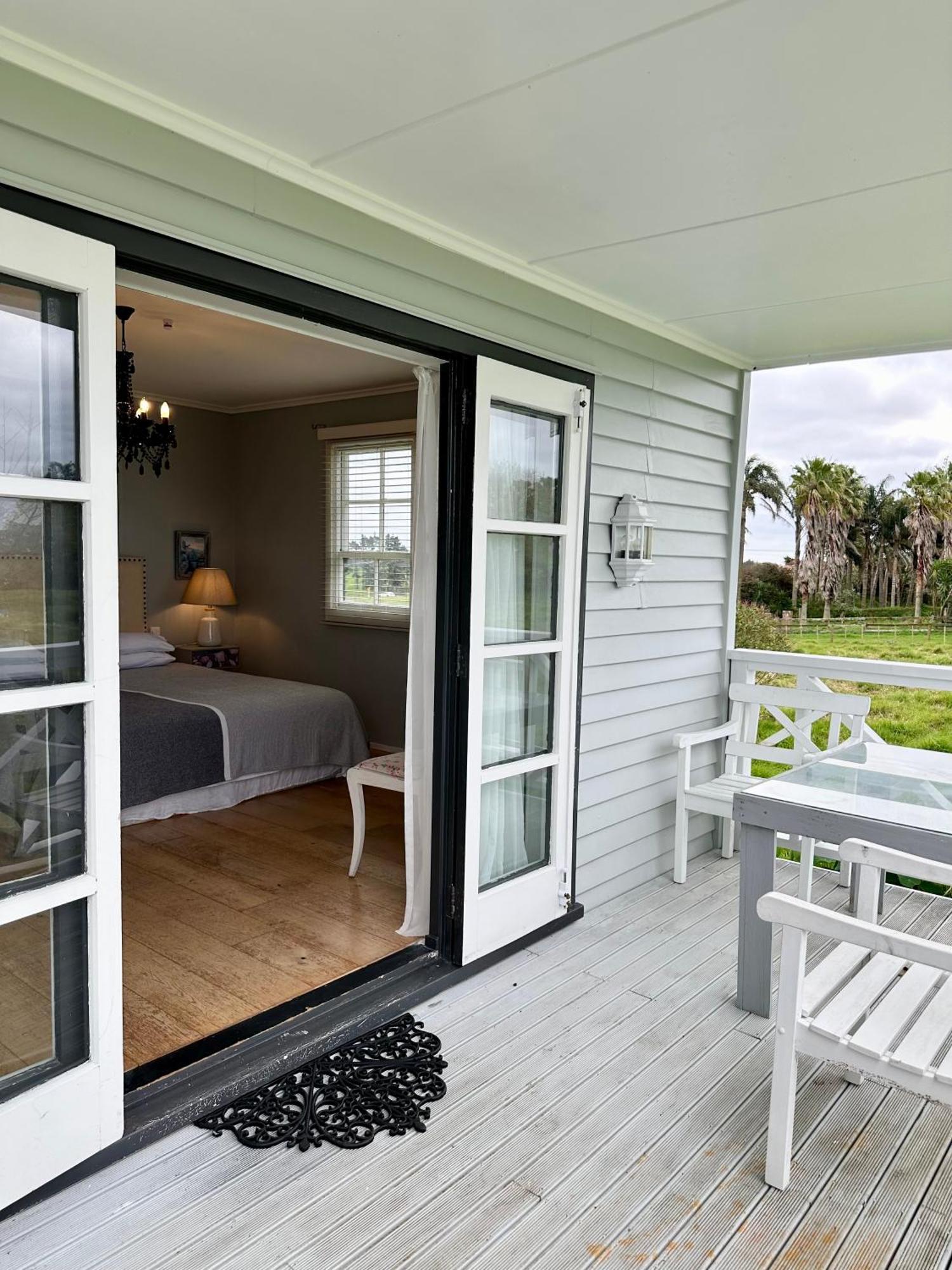 Bycroft Lodge Karaka Exterior photo